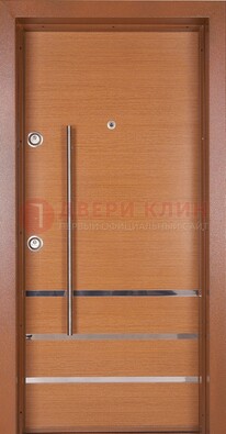 Коричневая входная дверь c МДФ панелью ЧД-31 в частный дом в Пскове