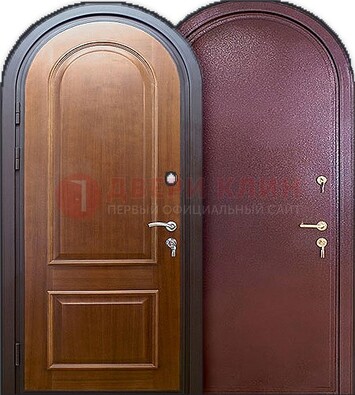Железная арочная дверь МДФ внутри ДА-14 в новостройку в Пскове