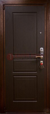 Современная стальная дверь с МДФ ДМ-158 в Пскове