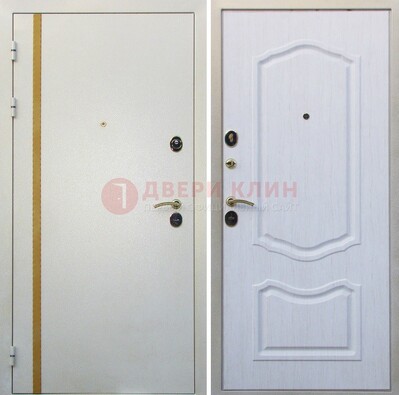 Белая входная дверь с порошковым напылением ДП-136 в Пскове