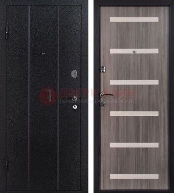 Черная стальная дверь с порошковым окрасом ДП-199 в Пскове