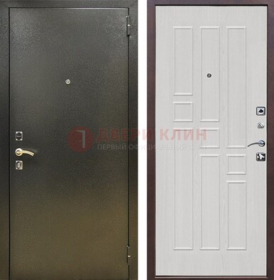 Входная дверь Темное серебро с порошковой отделкой и терморазрывом МДФ ДП-282 в Пскове