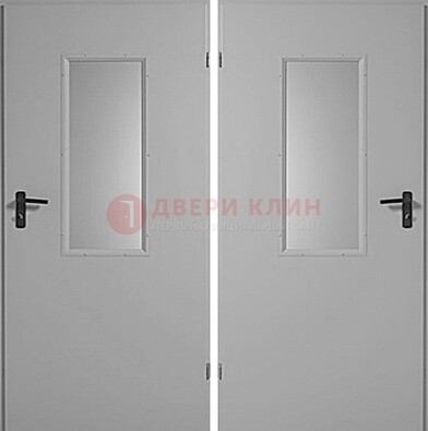 Белая металлическая противопожарная дверь с декоративной вставкой ДПП-7 в Пскове
