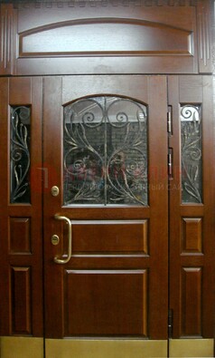 Стальная парадная дверь со вставками из стекла и ковки ДПР-30 в коттедж в Пскове