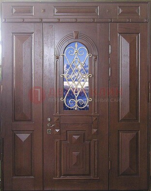 Стальная парадная дверь со стеклом и ковкой ДПР-4 для коттеджа в Пскове