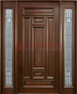 Парадная дверь с резьбой ДПР-70 в кирпичный дом в Пскове