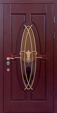 Бордовая стальная дверь Винорит со стеклом и ковкой ДСК-263 в Пскове