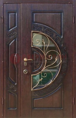 Полуторная железная дверь Винорит в классическом стиле ДСК-272 в Пскове