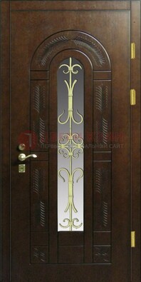Дизайнерская металлическая дверь со стеклом и ковкой ДСК-50 в Пскове