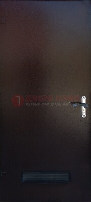 Черная железная техническая дверь ДТ-17 в Пскове