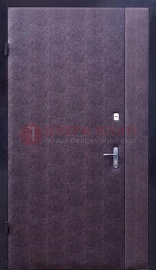 Бордовая металлическая тамбурная дверь ДТМ-3 в Кубинке