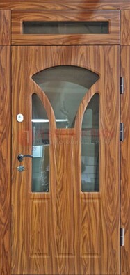 Коричневая классическая входная дверь с виноритом ДВТ-66 в Пскове