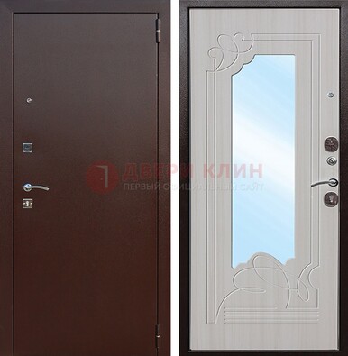 Стальная дверь с порошковым покрытием с резной МДФ и зеркалом ДЗ-66 в Пскове